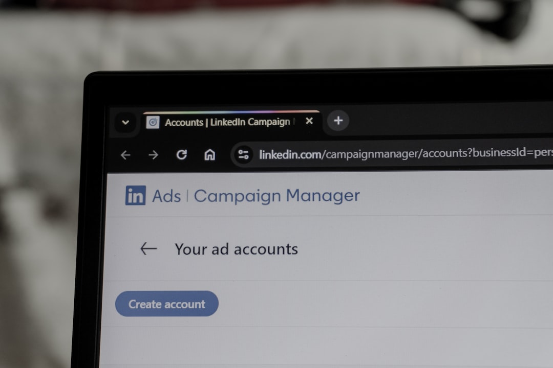 Reddit Ads România 2026: Merită Investiția Pentru Imm?